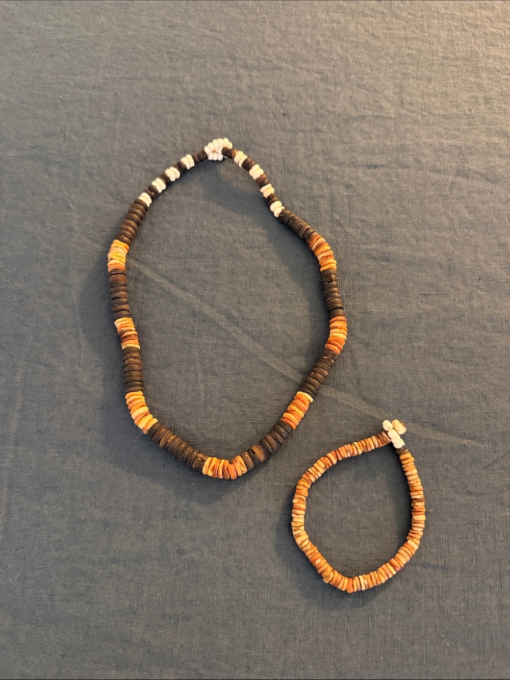 Shell necklace and bracelet